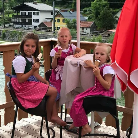 Kirchenwirt بيت ضيافة