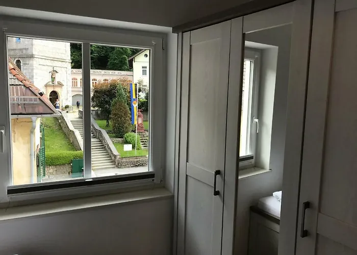 Πανσιόν Kirchenwirt Bad Ischl