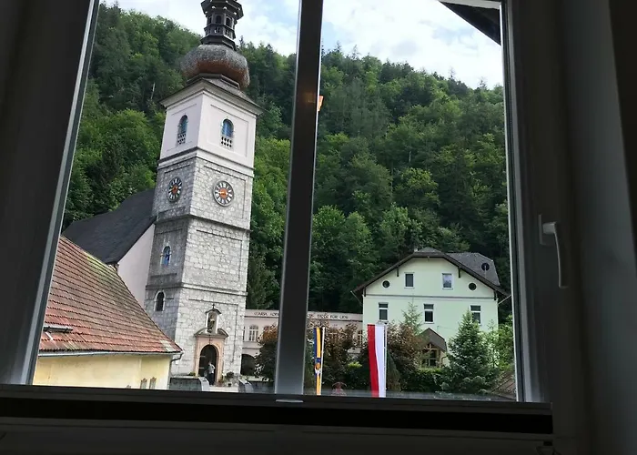 Πανσιόν Kirchenwirt 3*