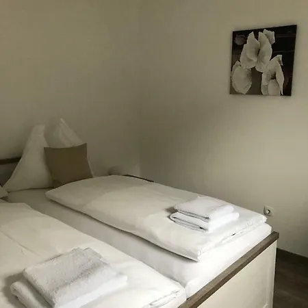 Kirchenwirt Guest house *