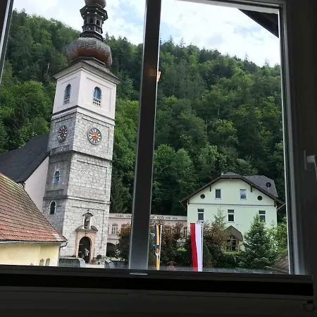 Pensjonat Kirchenwirt 3*